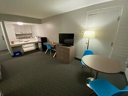 Travelodge by Wyndham Grande Prairie