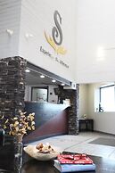 Travelodge by Wyndham Grande Prairie