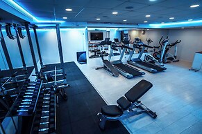 Best Western Regency Suites