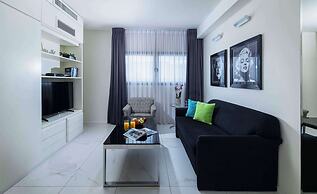 Best Western Regency Suites