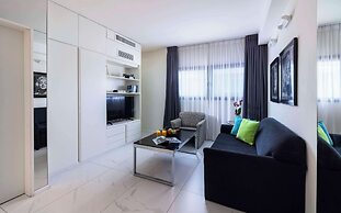 Best Western Regency Suites