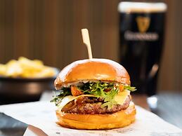 Novotel Perth Langley