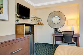 Days Inn by Wyndham San Francisco - Lombard