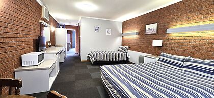 Whalers Rest Motor Inn