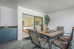 Royal Sea Cliff Kona by OUTRIGGER