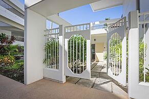 Royal Sea Cliff Kona by OUTRIGGER