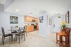 Royal Sea Cliff Kona by OUTRIGGER