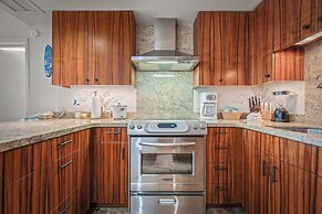 Royal Sea Cliff Kona by OUTRIGGER