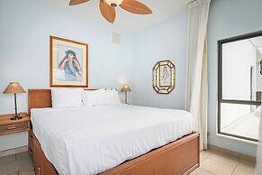 Royal Sea Cliff Kona by OUTRIGGER