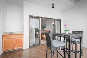 Royal Sea Cliff Kona by OUTRIGGER