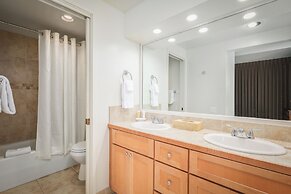 Royal Sea Cliff Kona by OUTRIGGER