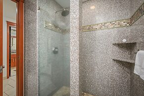 Royal Sea Cliff Kona by OUTRIGGER