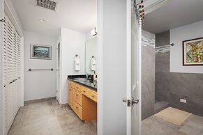 Royal Sea Cliff Kona by OUTRIGGER