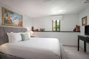 Royal Sea Cliff Kona by OUTRIGGER