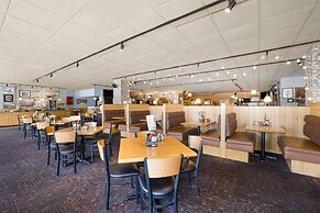 Best Western Riverfront Inn