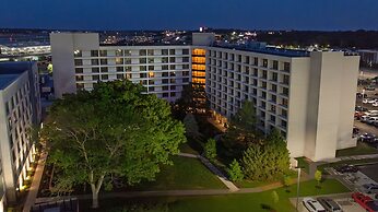 Hilton St. Louis Airport