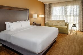 Hilton St. Louis Airport