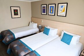 Everness Hotel & Resort