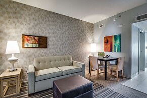 Home2 Suites by Hilton DFW Airport South/Irving, TX