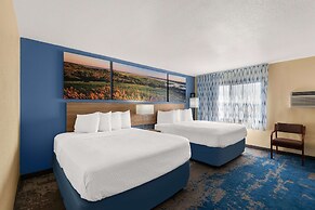 Days Inn by Wyndham Newton