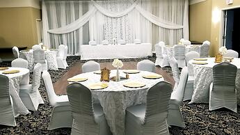 Days Inn & Suites by Wyndham Sault Ste. Marie ON