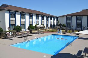 Americas Best Value Inn & Suites Foley Gulf Shores