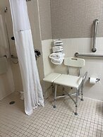 Days Hotel by Wyndham University Ave SE