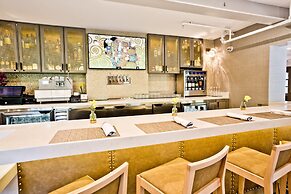 The Inn at Saratoga, Tapestry Collection by Hilton