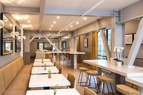 The Inn at Saratoga, Tapestry Collection by Hilton