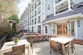 The Inn at Saratoga, Tapestry Collection by Hilton