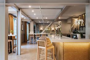 The Inn at Saratoga, Tapestry Collection by Hilton