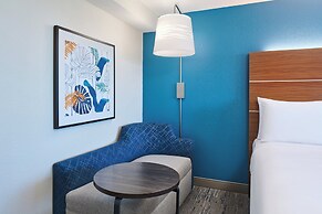 Holiday Inn Express Waikiki by IHG