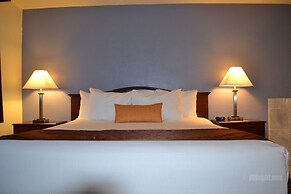 Days Inn & Suites by Wyndham Lodi