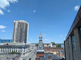 Confederation Place - Hotel