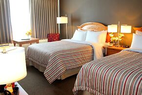 Confederation Place - Hotel