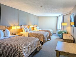 Confederation Place - Hotel