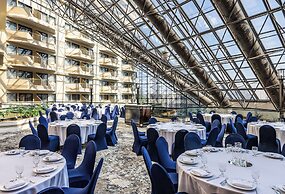 DoubleTree by Hilton Hotel Newark Airport