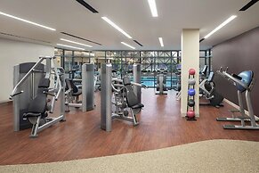 DoubleTree by Hilton Hotel Newark Airport