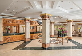 JAZ Pyramids Resort