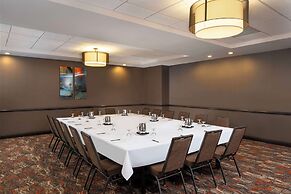DoubleTree by Hilton Hotel San Bernardino