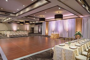 DoubleTree by Hilton Hotel San Bernardino