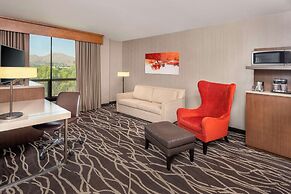 DoubleTree by Hilton Hotel San Bernardino