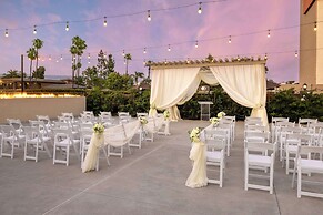 DoubleTree by Hilton Hotel San Bernardino