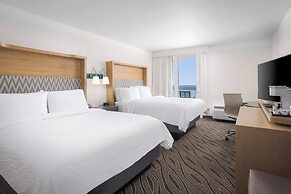 Holiday Inn Resort Oceanfront at Surfside Beach by IHG