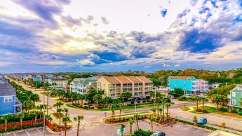 Holiday Inn Resort Oceanfront at Surfside Beach by IHG