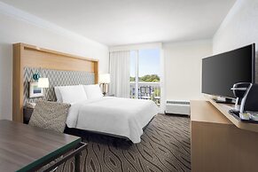 Holiday Inn Resort Oceanfront at Surfside Beach by IHG