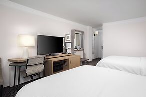 Holiday Inn Resort Oceanfront at Surfside Beach by IHG