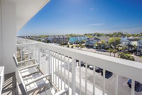 Holiday Inn Resort Oceanfront at Surfside Beach by IHG