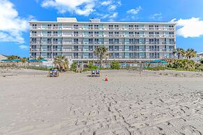 Holiday Inn Resort Oceanfront at Surfside Beach by IHG
