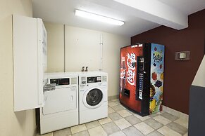 Red Roof Inn PLUS+ Wilmington - Newark